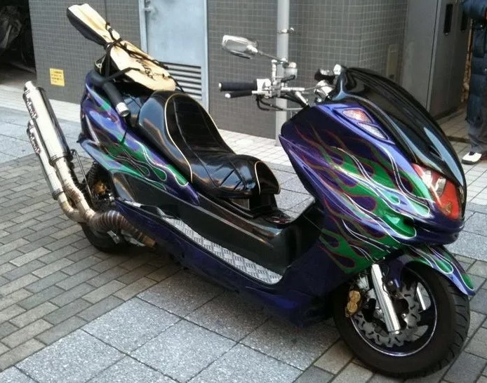 Học viên thực hành tại Scooter Tuning Pro